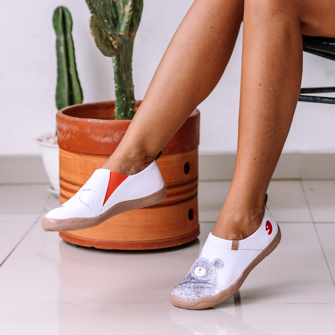 UIN] 旅行靴 超軽量 アートシューズ レディース ローファース