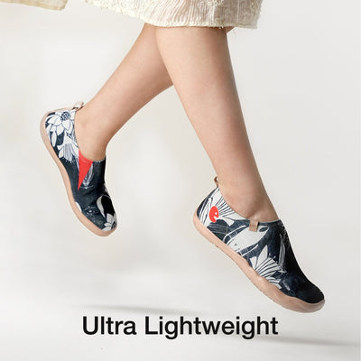 Lily in Dark Toledo I Women