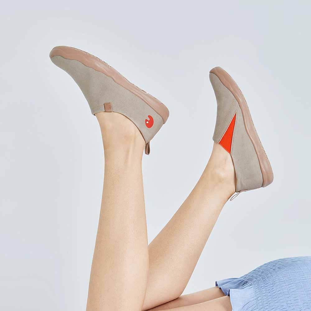 Oxford Tan Toledo I Women