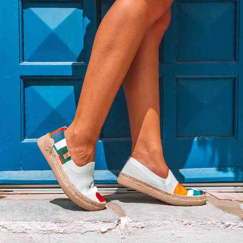 Hold that Color Marbella II Women