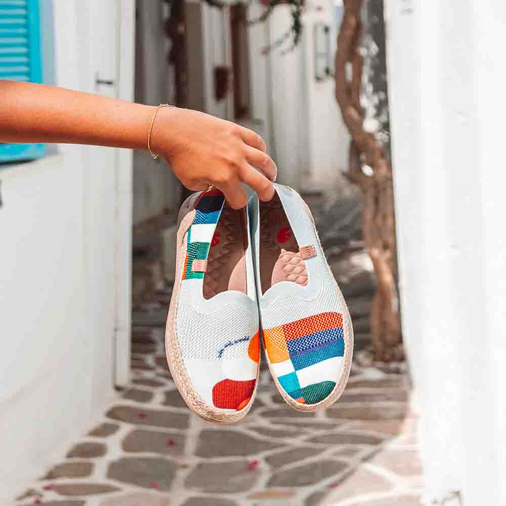 Hold that Color Marbella II Women