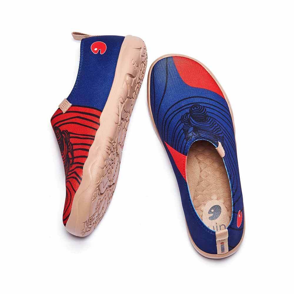 UIN Footwear Men Superman Canvas loafers