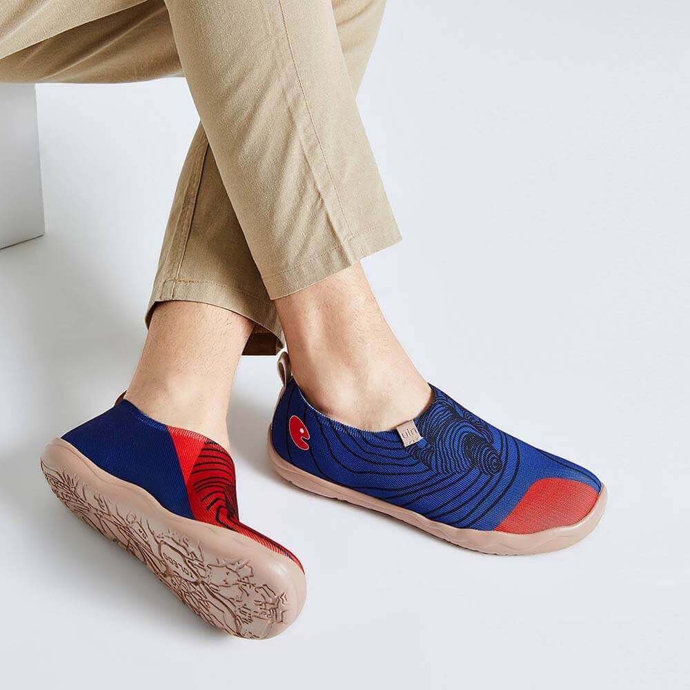 UIN Footwear Men Superman Canvas loafers