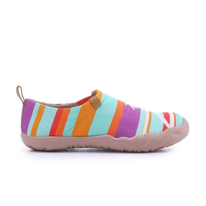 UIN Footwear Women Camo Canvas loafers