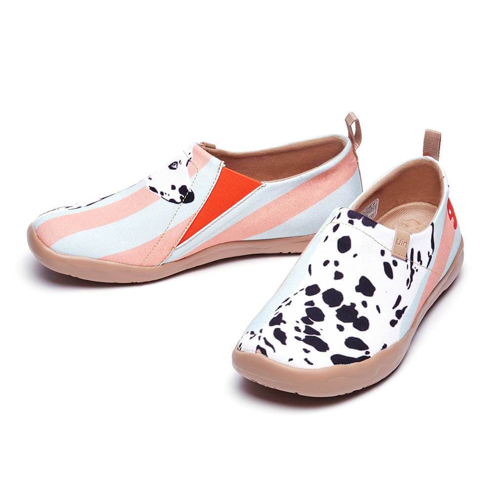 UIN Footwear Women Dalmatian Canvas loafers