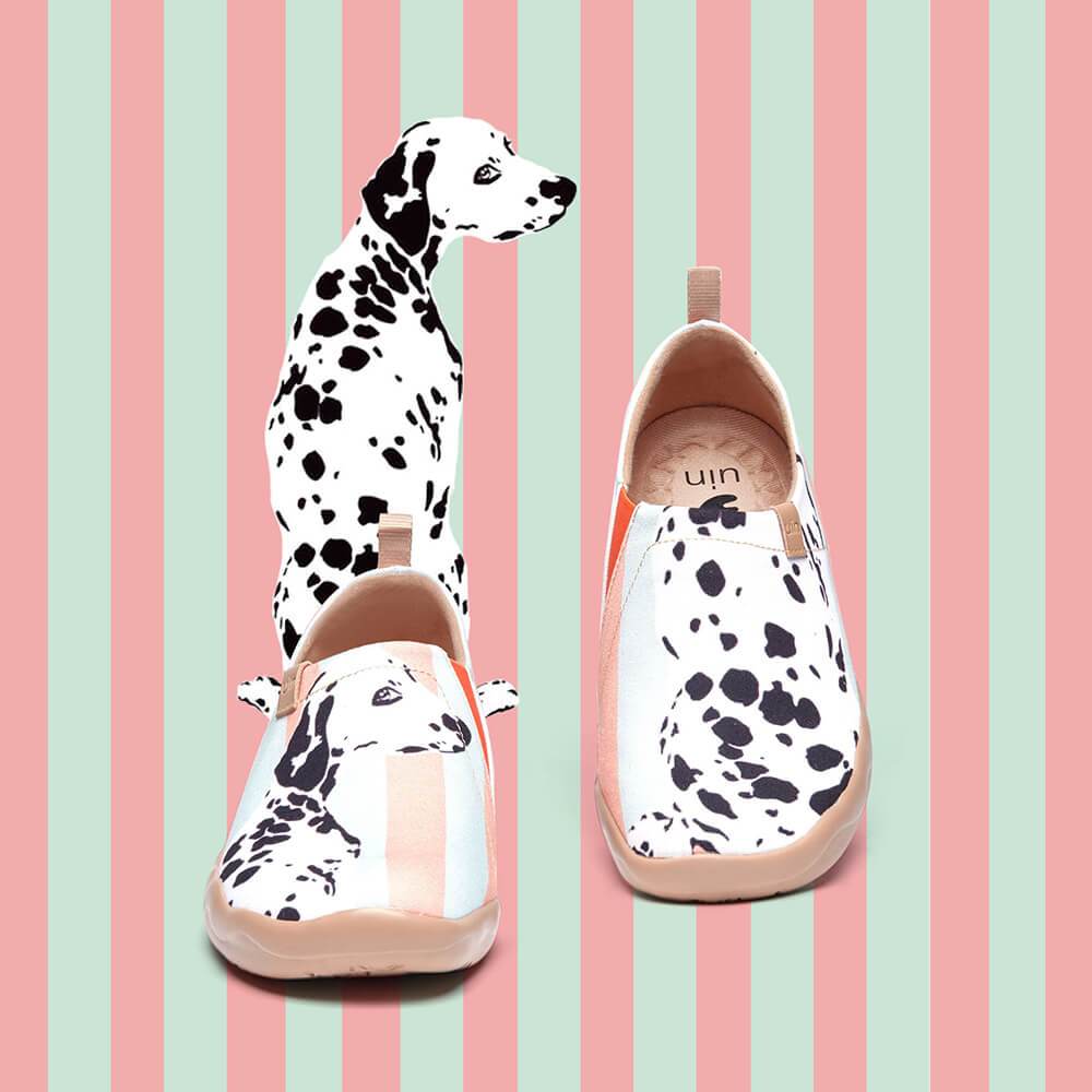 UIN Footwear Women Dalmatian Canvas loafers