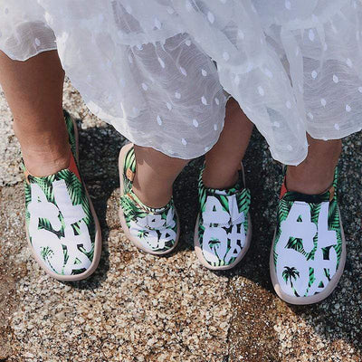 UIN Footwear Women Love Canvas loafers
