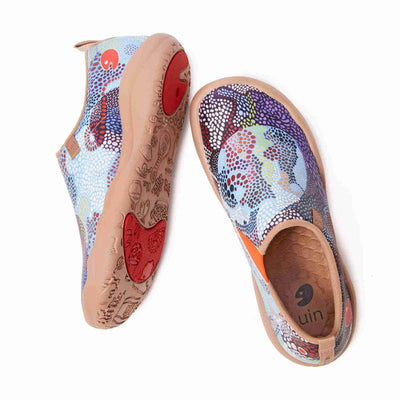 UIN Footwear Women Underwater Mosaic Canvas loafers